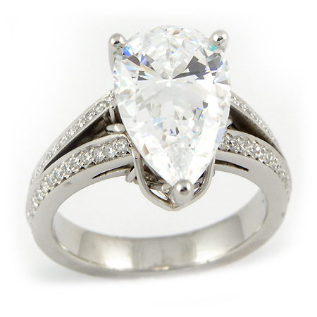 Pear Shaped DIamond Engagement Ring