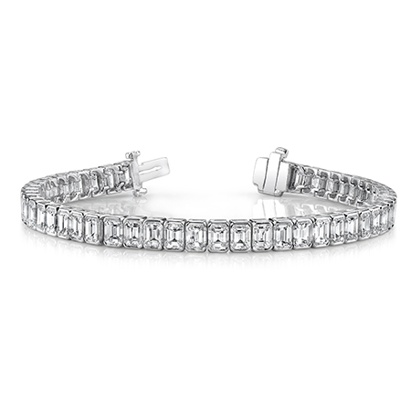 Emerald Cut Diamond Tennis Bracelet | Wixon Jewelers